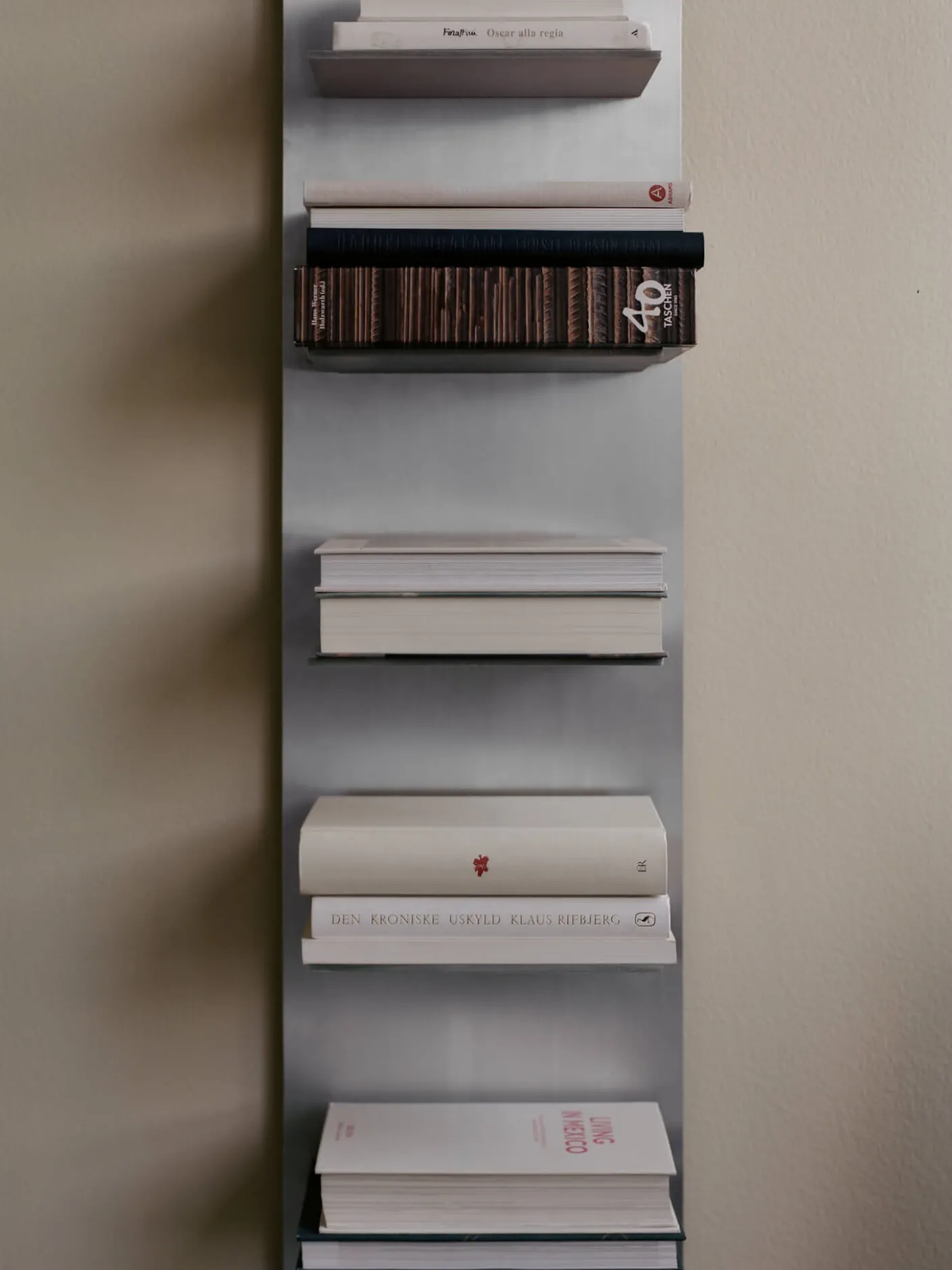 Lager Wall Shelf - Tall