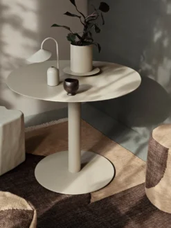 Pond Dining Table