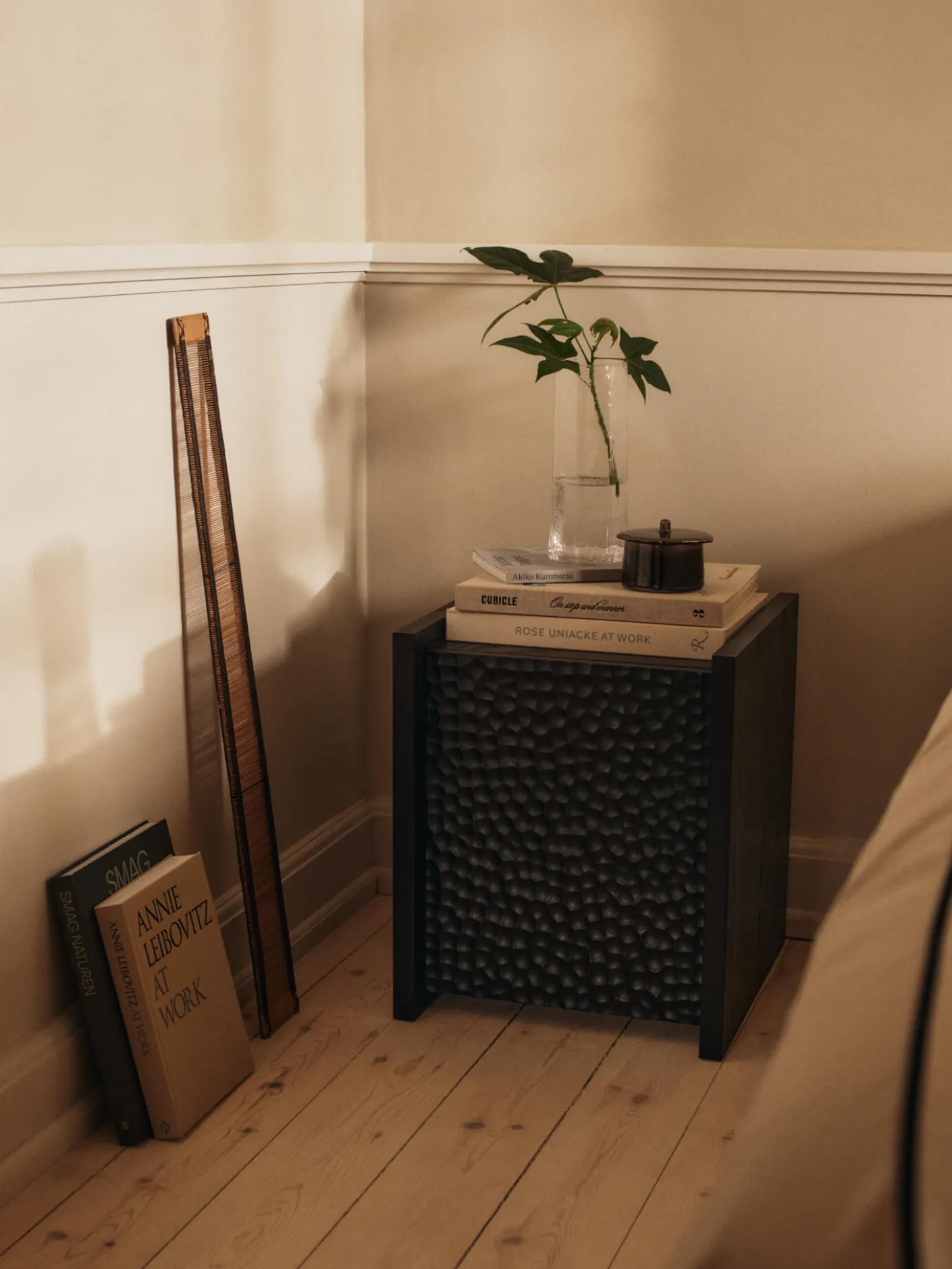 Scarni Side Table