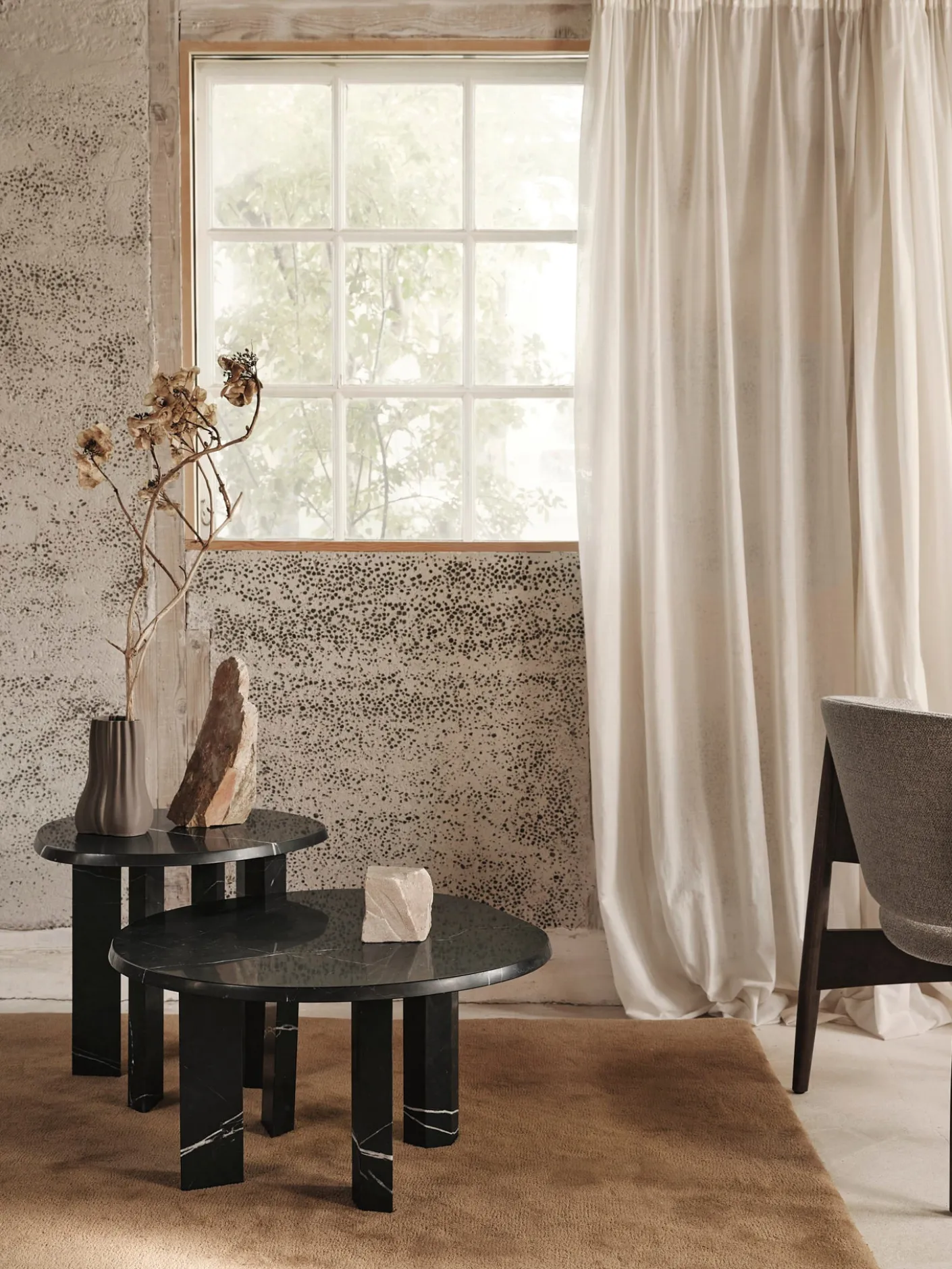 Taula Coffee Table
