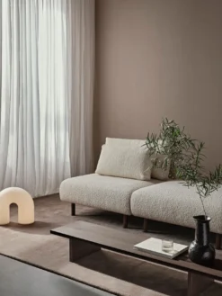 Vuelta Floor Lamp